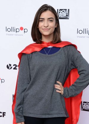 Soni Bringas - 2018 Lollipop Superhero Walk in Los Angeles