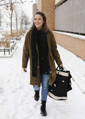 Sophia Bush - Leaving Target in the Snow in Chicago