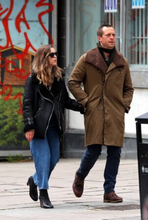 Sophie Cookson - Going for a romantic stroll with boyfriend Stephen Campbell Moore in London