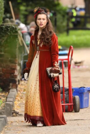 Sophie Cookson - Seen on the set of 'The Confessions of Frannie Langton' in Yorkshire