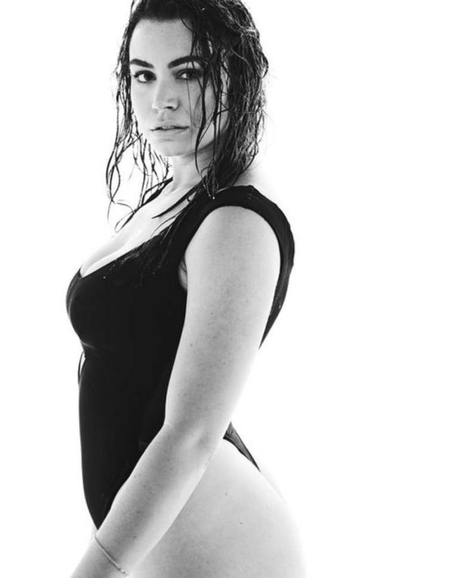 Sophie Simmons - Hot Photoshoot