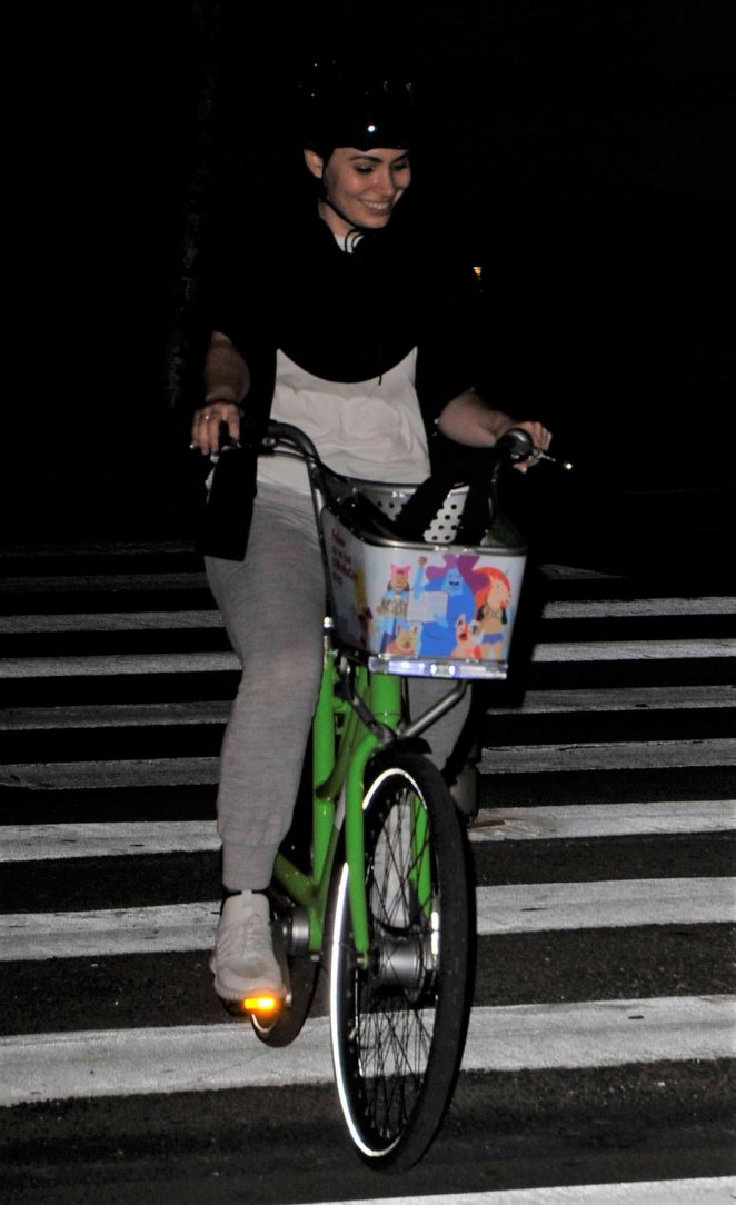 Sophie Simmons riding her bike in Los Angeles