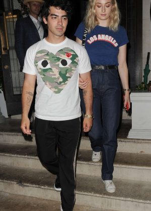 Sophie Turner and Joe Jonas - Arrives at 34 restaurant in Mayfair