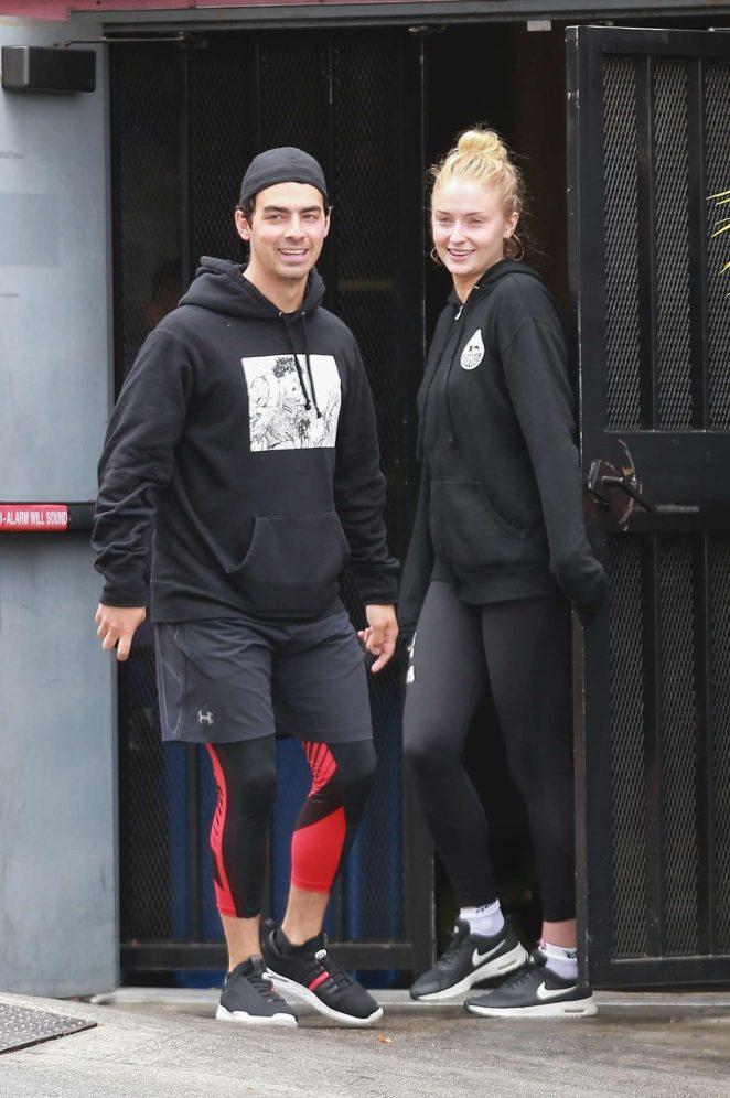 Sophie Turner - Heads to the gym in West Hollywood