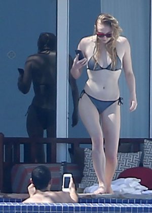 Sophie Turner in Bikini in Cabo San Lucas