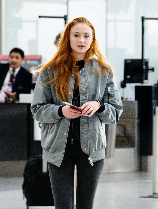 Sophie Turner in Tight Jeans at Heathrow Airport in London