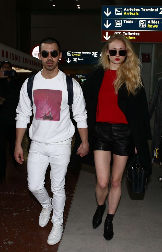 Sophie Turner with her boyfriend Joe Jonas arrives in Paris