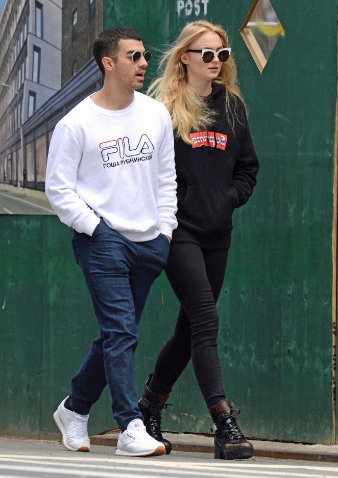 Sophie Turner with Joe Jonas out for lunch in NYC