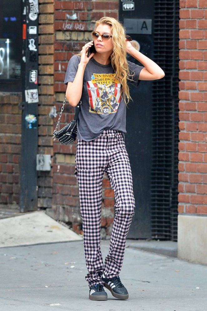 Stella Maxwell - Seen Out In New York