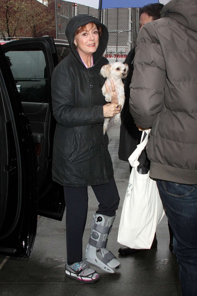 Susan Sarandon - Arrives at 'The View' in NYC