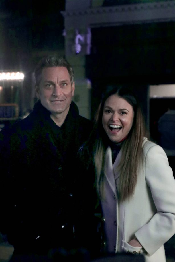Sutton Foster - Celebrates the final scene of 'Younger' in New York
