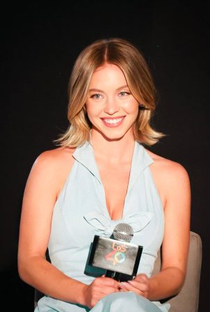 Sydney Sweeney - 'Immaculate' fan event in Mexico City