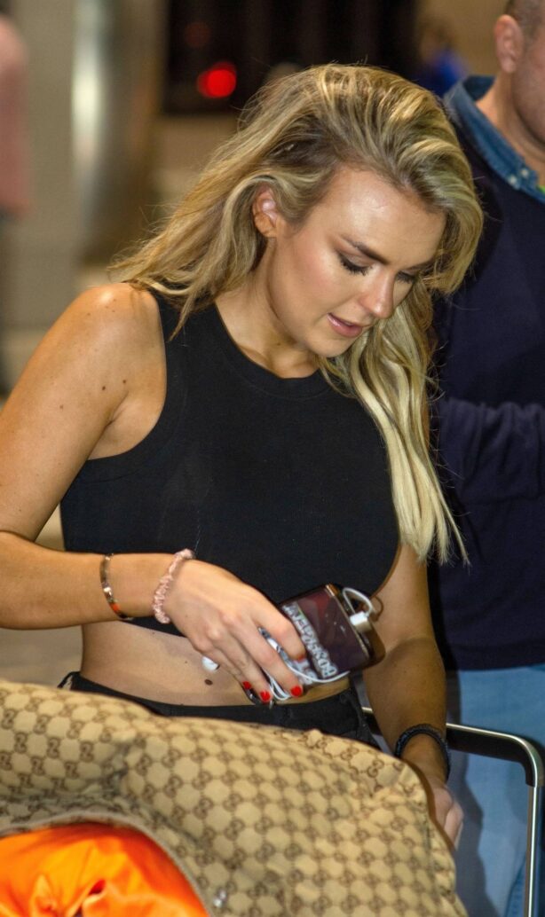 Tallia Storm - Spotted at Barbados Airport