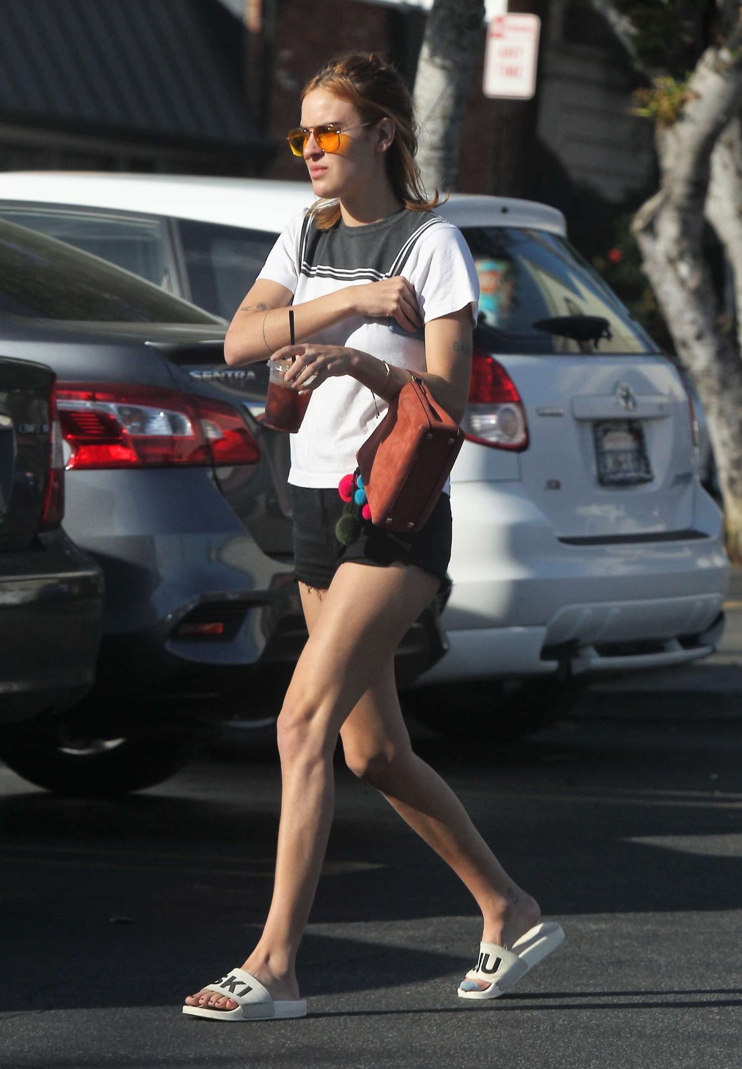 Tallulah Willis in Shorts Shopping in LA. 