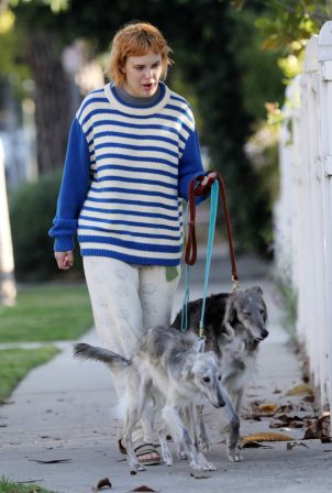 Tallulah Willis - On a dog walk in Los Angeles