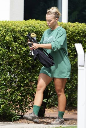 Tammy Hembrow - Seen while leaving the gym on the Gold Coast in Australia