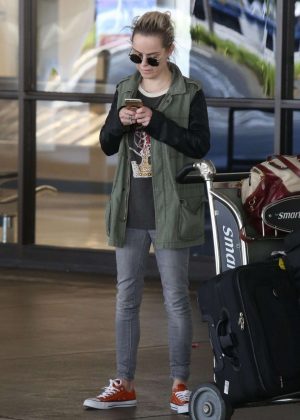 Taryn Manning at LAX Airport in Los Angeles