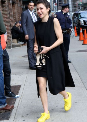 Tatiana Maslany Arrives at 'The Late Show With Stephen Colbert' in NYC