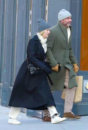 Taylor Neisen - With Liev Schreiber seen on Christmas Day in Manhattan’s SoHo area