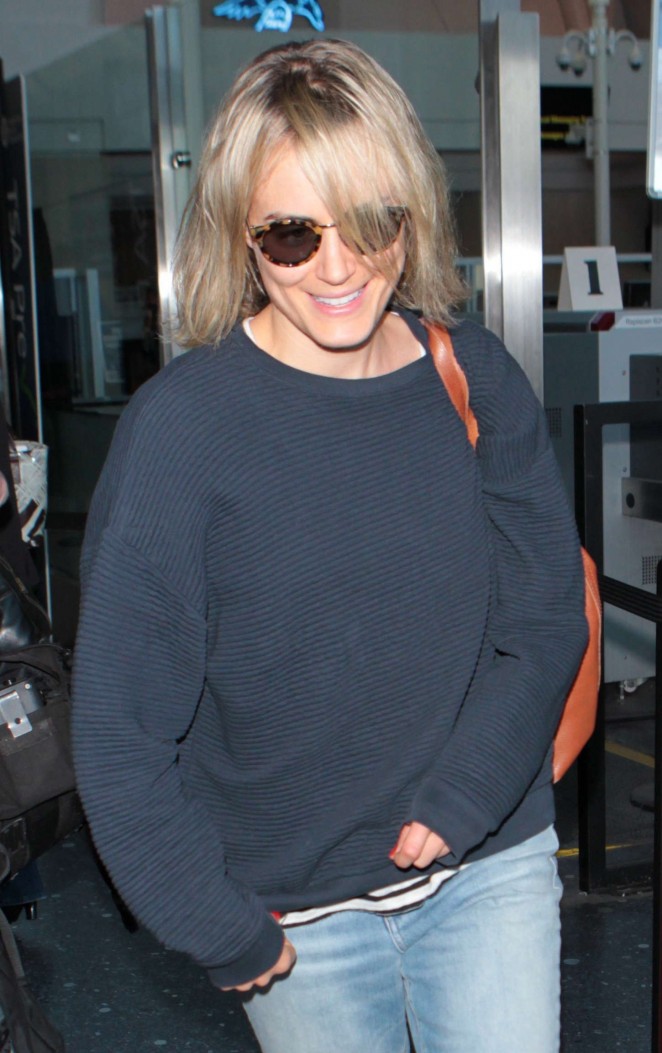 Taylor Schilling in Jeans at LAX airport in LA