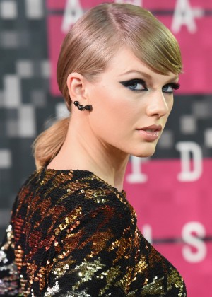 Taylor Swift - 2015 MTV Video Music Awards in LA