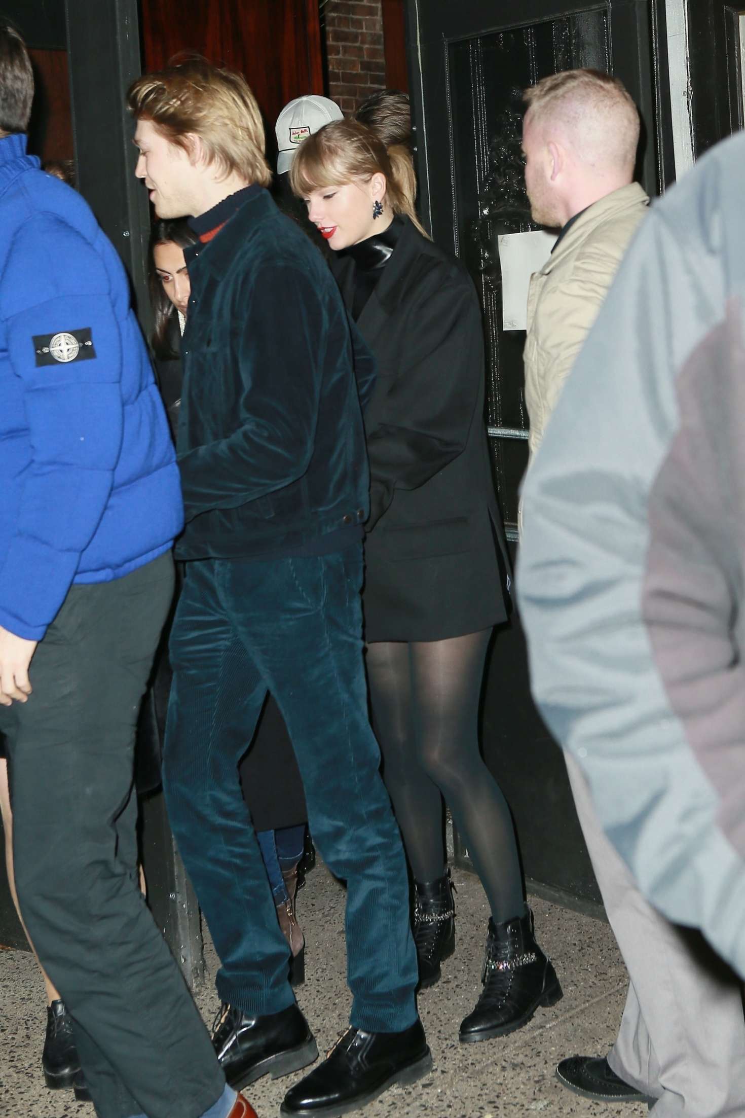 Taylor Swift And Joe Alwyn Night Out In New York 06 Gotceleb