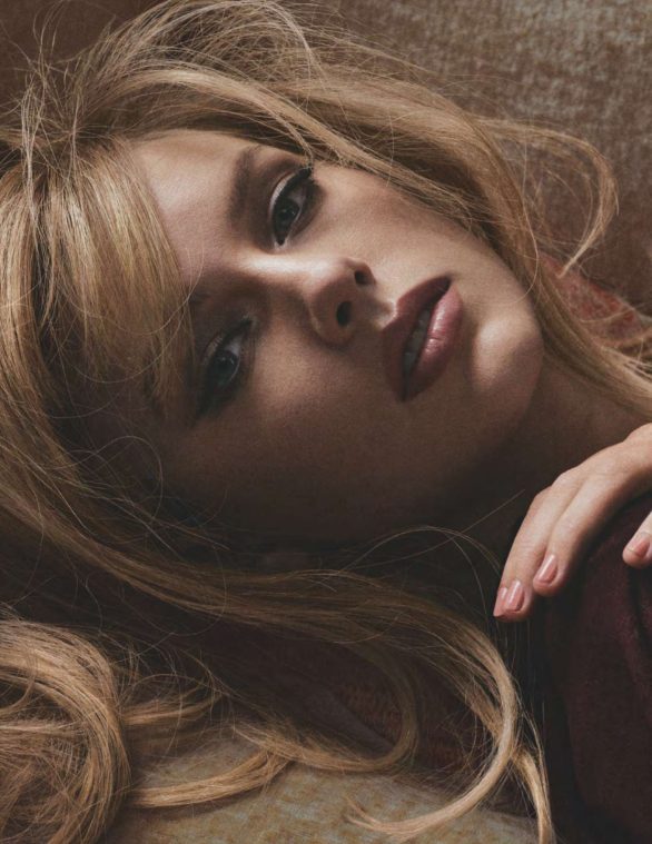Taylor Swift British Vogue 2020 Adds 05 Gotceleb