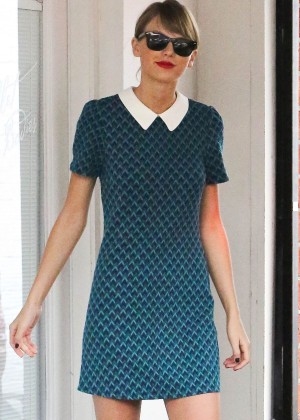 Taylor Swift in Mini Dress - Heading to a Dance Studio in LA