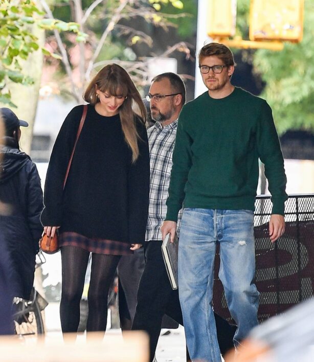 Taylor Swift - Out in New York