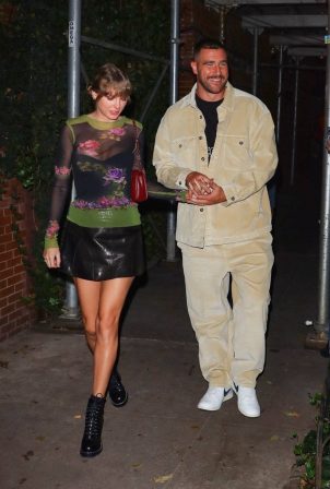 Taylor Swift - With Travis Kelce seen Leaving The Waverly Inn in New York