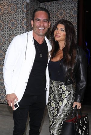 Teresa Giudice - With Louie Ruelas seen during a night out at Nusr-Et in Beverly Hills