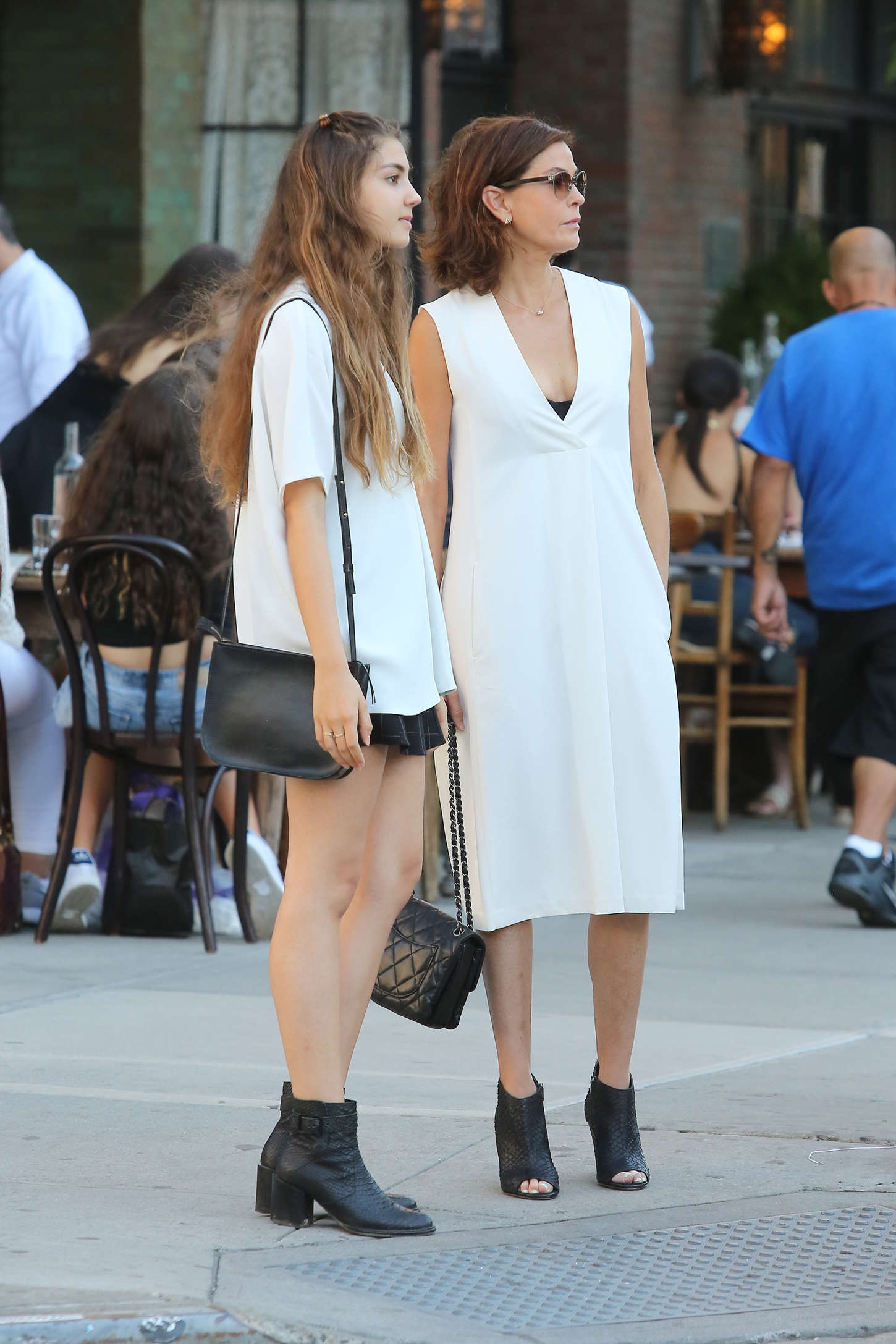 Teri Hatcher - Out with her daughter in Soho