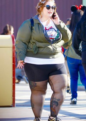 Tess Holliday in Tight Shorts at Disneyland on Christmas Day in Anaheim