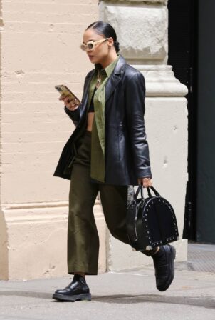 Tessa Thompson - Wear quirky sunglasses while shopping in Manhattan’s Soho area