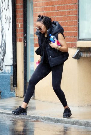 Tia Mowry - Arriving at the gym for a workout in Los Angeles