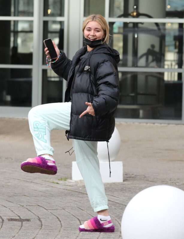 Tilly Ramsay - Seen leaving her Newcastle Hotel