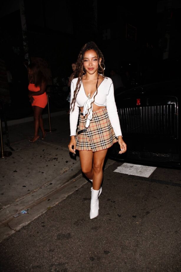Tinashe - In a Burberry skirt night out at Poppy in West Hollywood