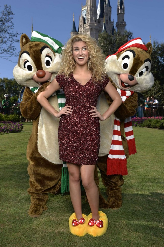 Tori Kelly - Disney Parks Unforgettable Christmas Celebration Taping in Lake Buena Vista