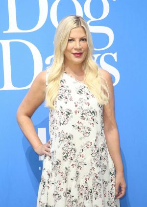 Tori Spelling - 'Dog Days' Premiere in Los Angeles