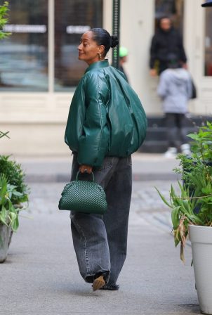 Tracee Ellis Ross - Spotted as she steps out in New York