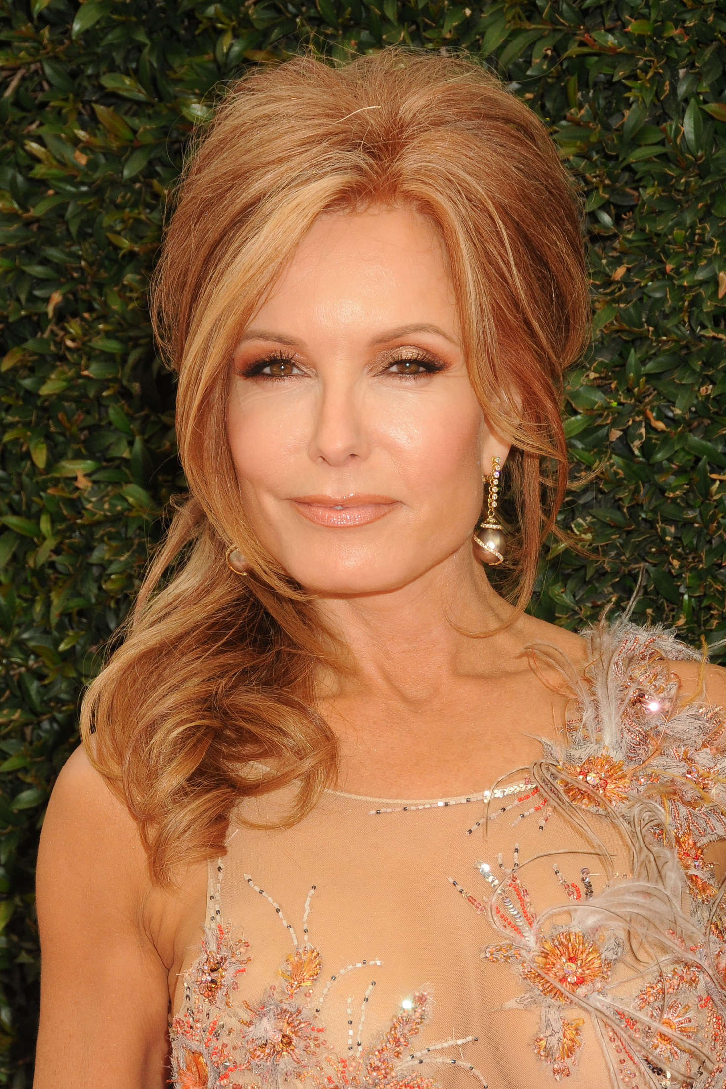 Tracey Bregman - 2016 Daytime Emmy Awards in Los Angeles. 