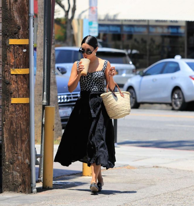 Vanessa Hudgens - Out and about in Studio City