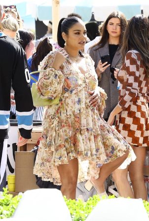 Vanessa Hudgens - Seen at The Grove event in Los Angeles