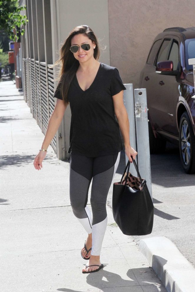 Vanessa Lachey in Tight Leggings out in Los Angeles