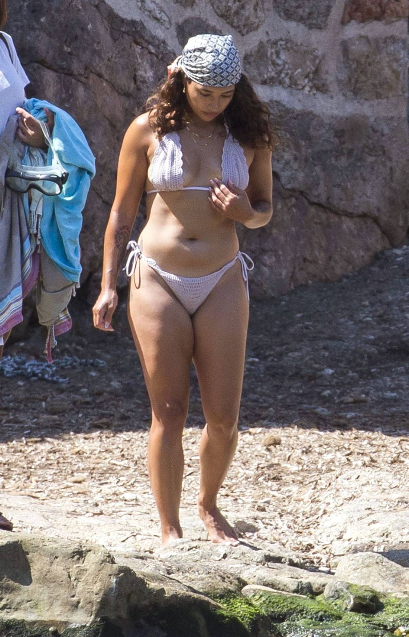 Vanessa White – Bikini candids in Mallorca