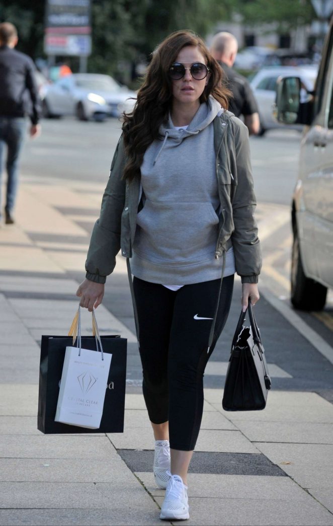 Vicky Pattison - Leaving Crystal Clear in Liverpool