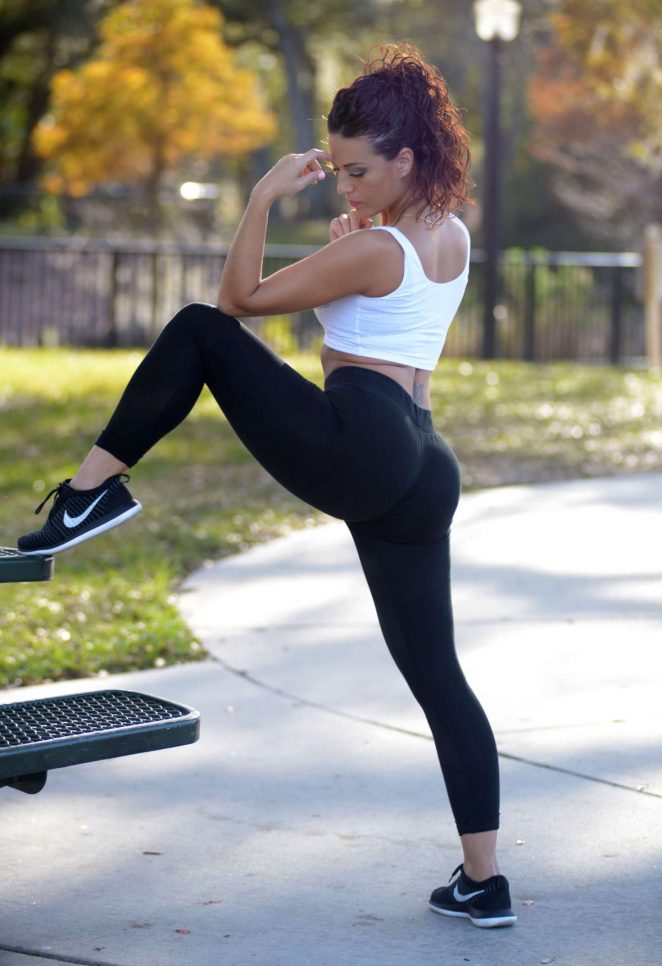 Victoria Banxxx in Tights and Sports Bra Doing Yoga in Miami