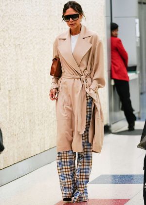 Victoria Beckham - Arrives at JFK Airport in NYC