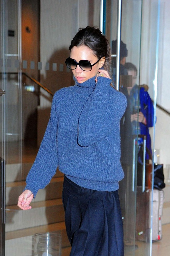 Victoria Beckham - Leaves Her Apartment in New York