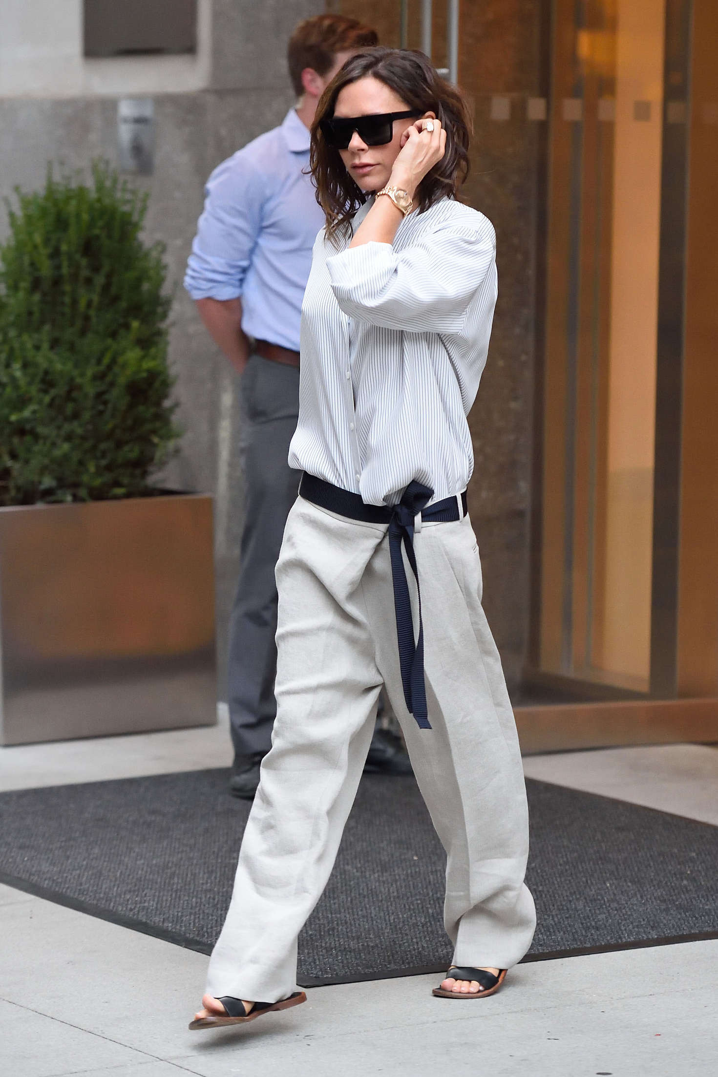 Victoria Beckham - Leaves her hotel in New York